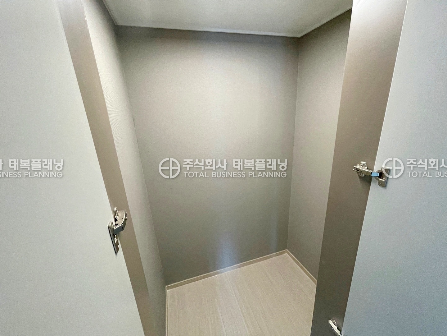 이미지명